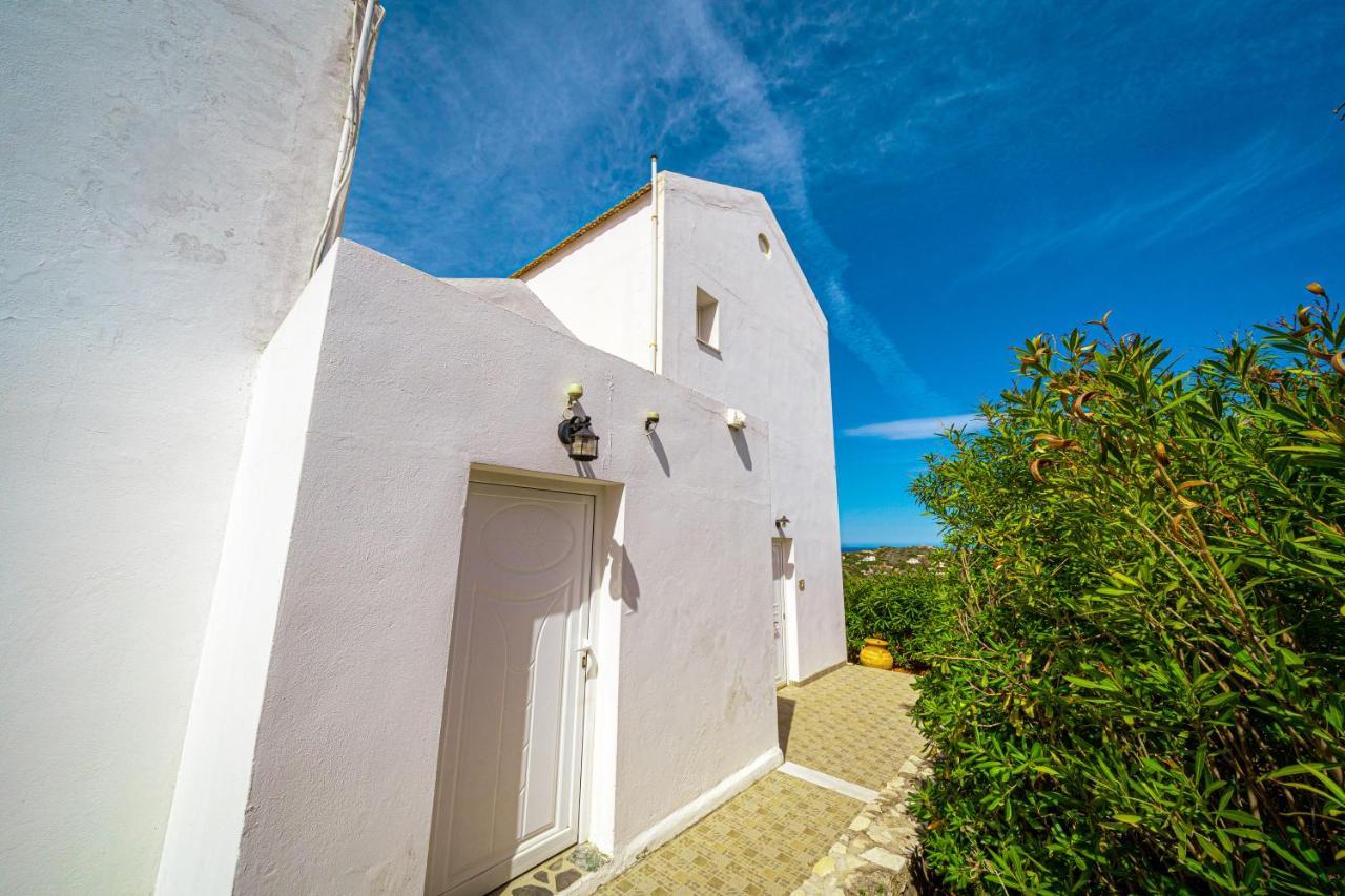 Cretan Life Holidays Hotel Chorafakia Exterior photo
